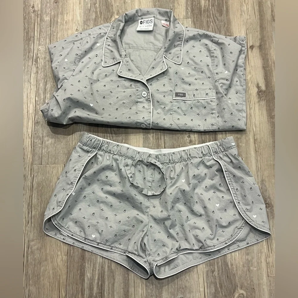 Figs pajama set- size L - Picture 4 of 6